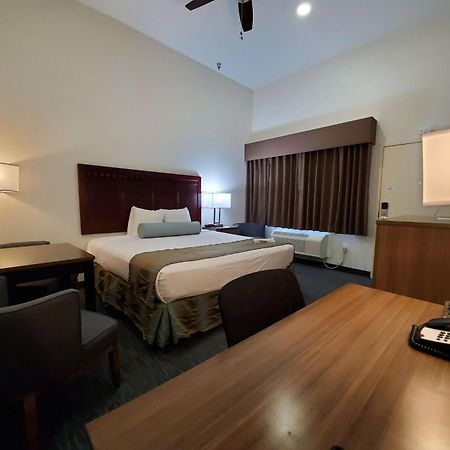Best Western Plus Main Street Inn Brawley Dış mekan fotoğraf