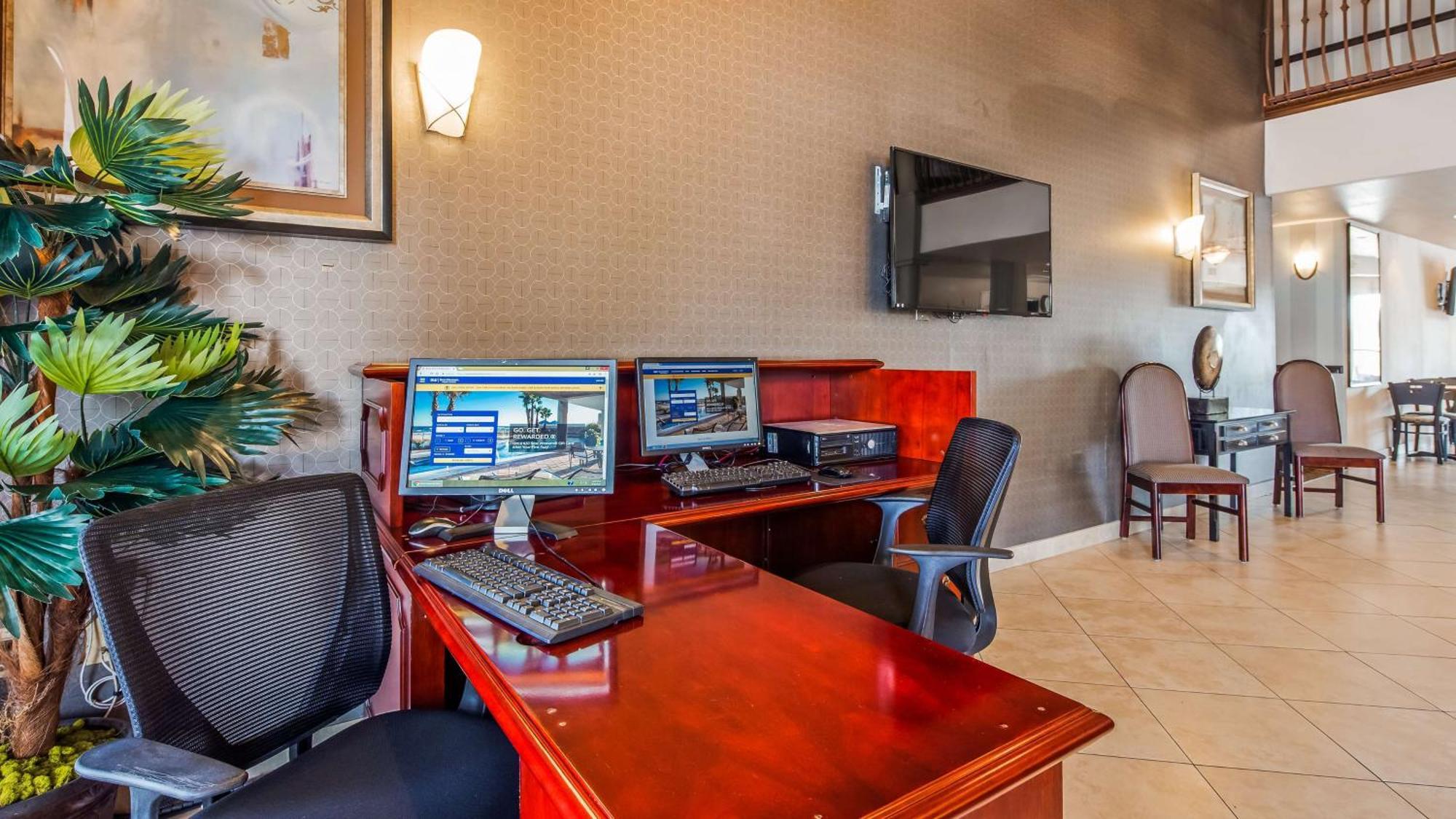 Best Western Plus Main Street Inn Brawley Dış mekan fotoğraf